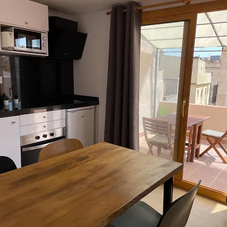Clauhomes Ferrers Top Apartman